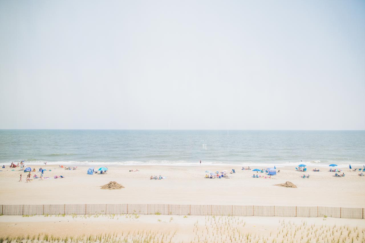 Surf Club Oceanfront Hotel Dewey Beach Exteriör bild